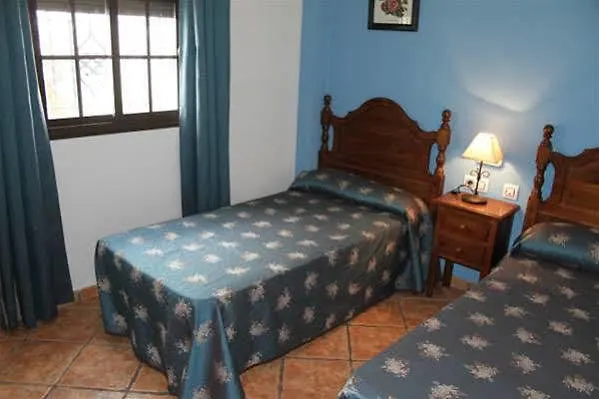 Hostal Lojo Conil De La Frontera 2*,
