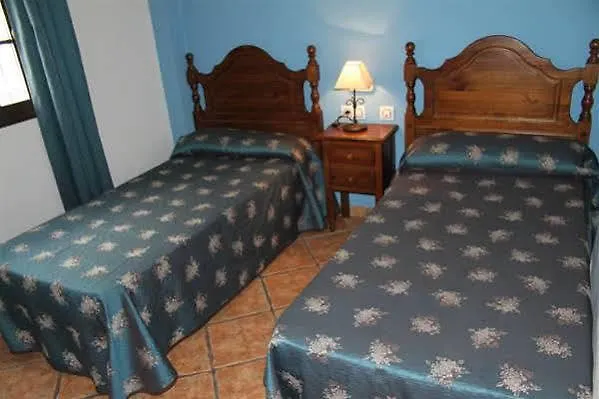 Hostal Lojo Conil De La Frontera Guest house