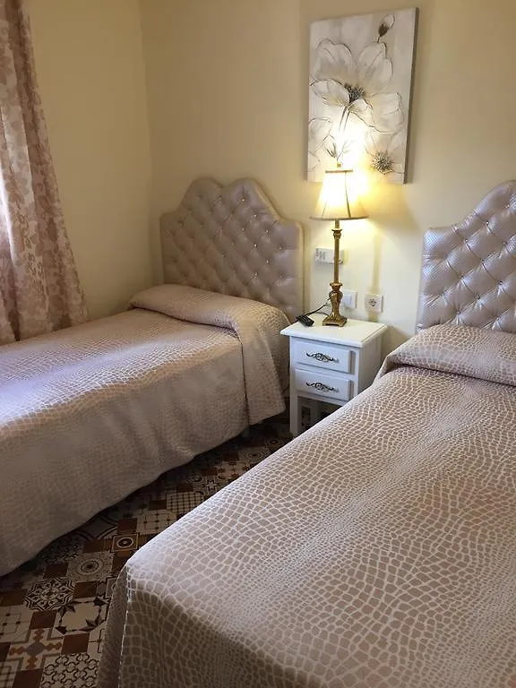 Hostal Lojo Conil De La Frontera